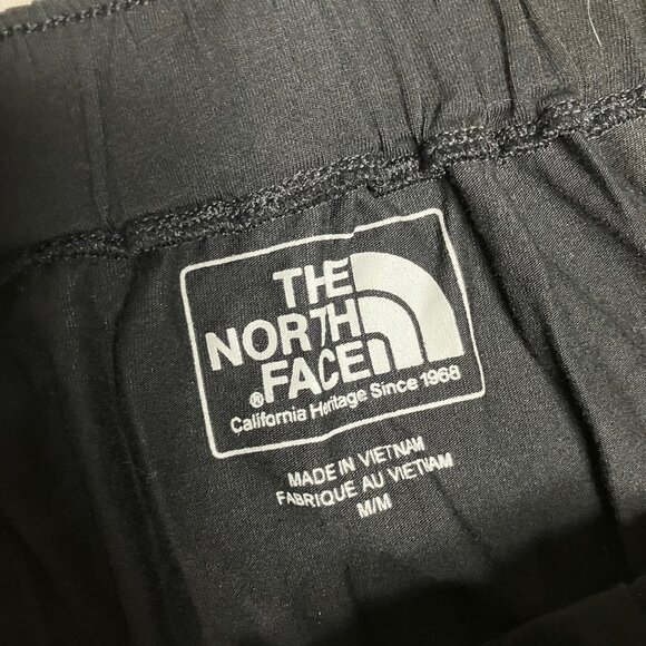 Northface skirt - Picture 2 of 4